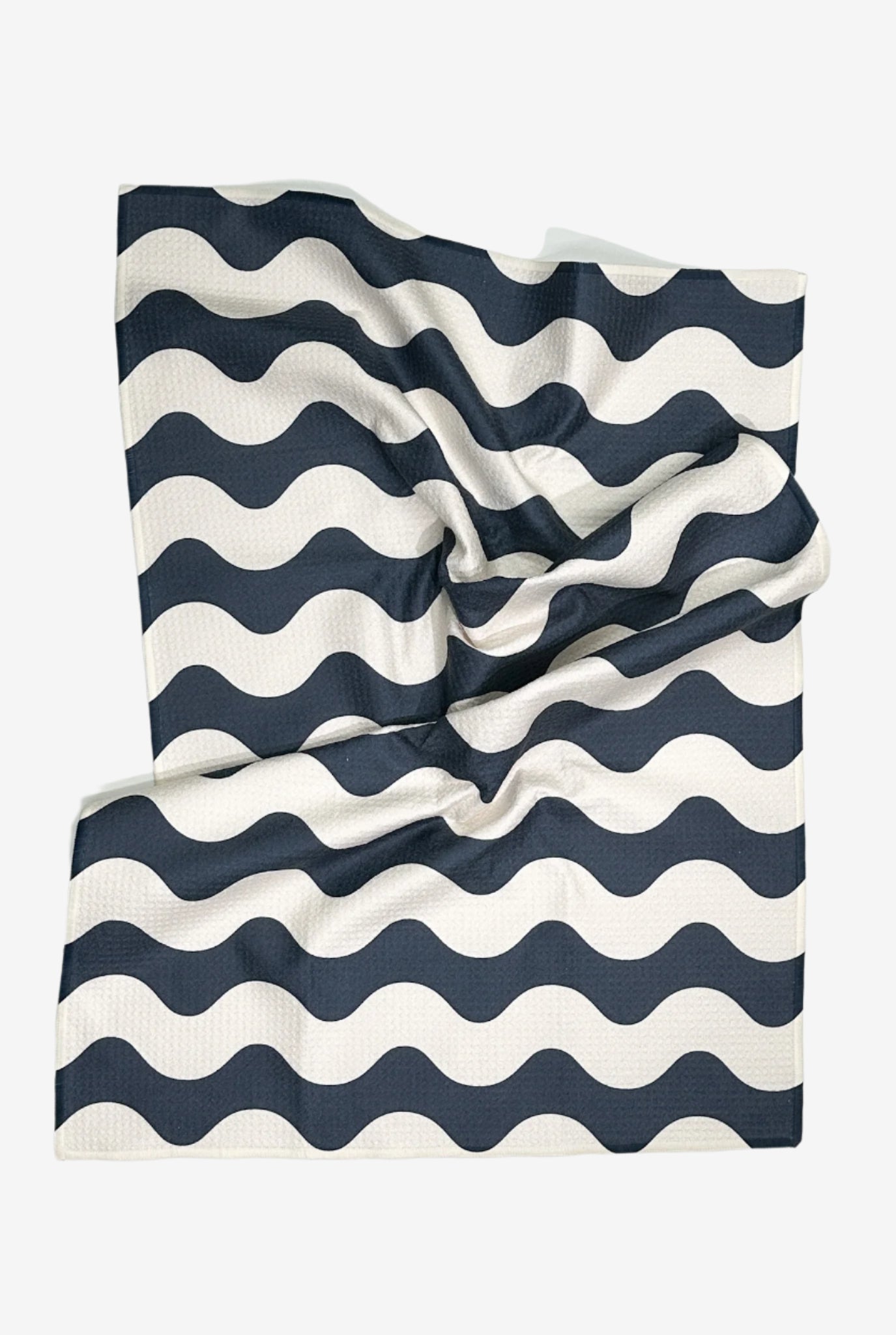 The Ripple Dish Towel in Navy – sustainable kitchen tea towel made from recycled plastic in blue and white